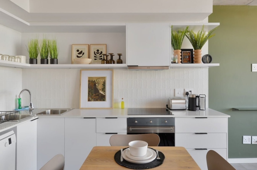 2 Bedroom Property for Sale in Sea Point Western Cape